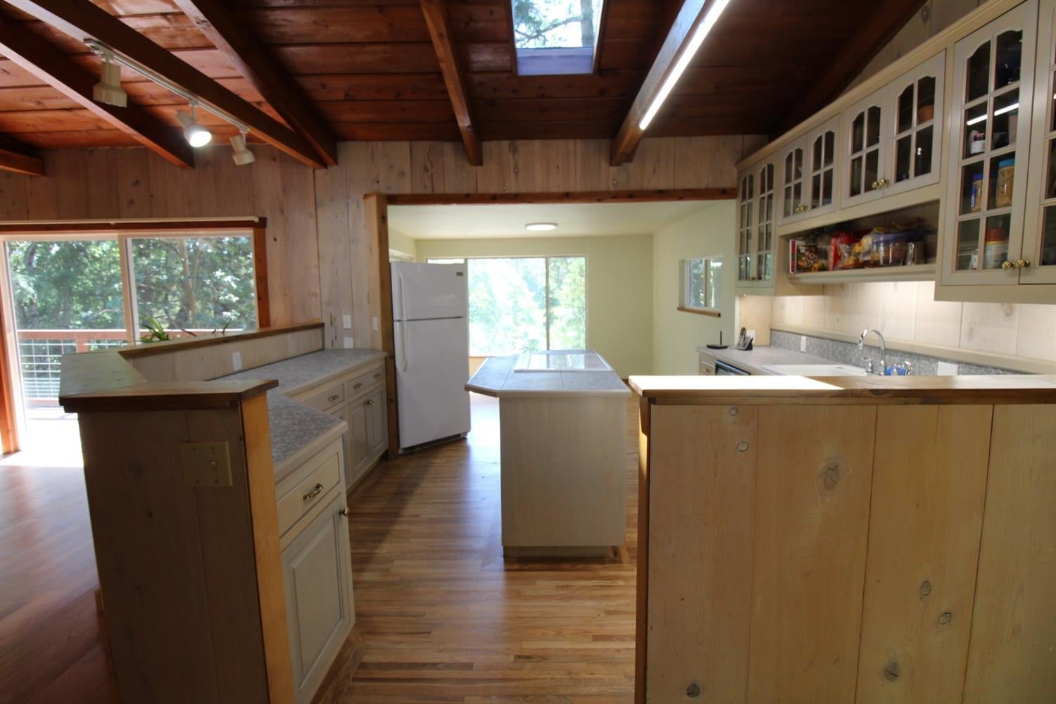 8775 North Applegate Road Grants Pass, OR 97527 - Photo 10 of 31 Additional Photo