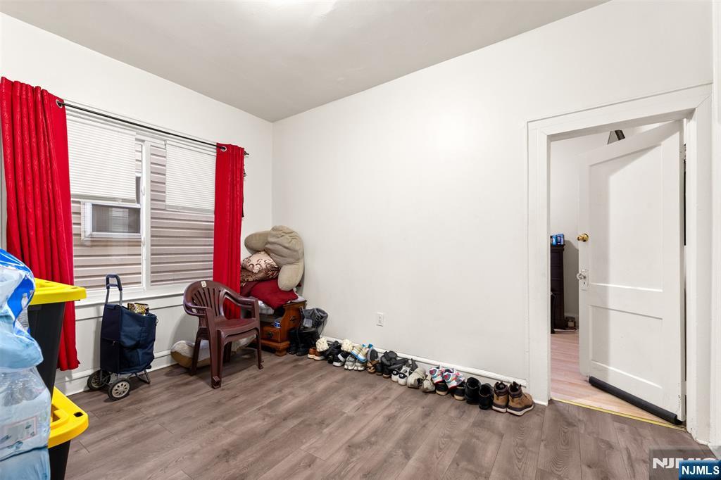 92 South Devine Street Newark, NJ 07106 - Photo 25 of 33 a view of a room with gym equipment