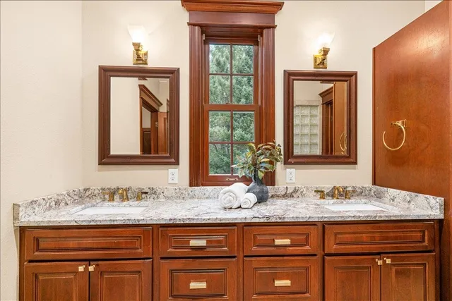 $749,900 | 1517 Mayon Way, Cloquet, MN 55720