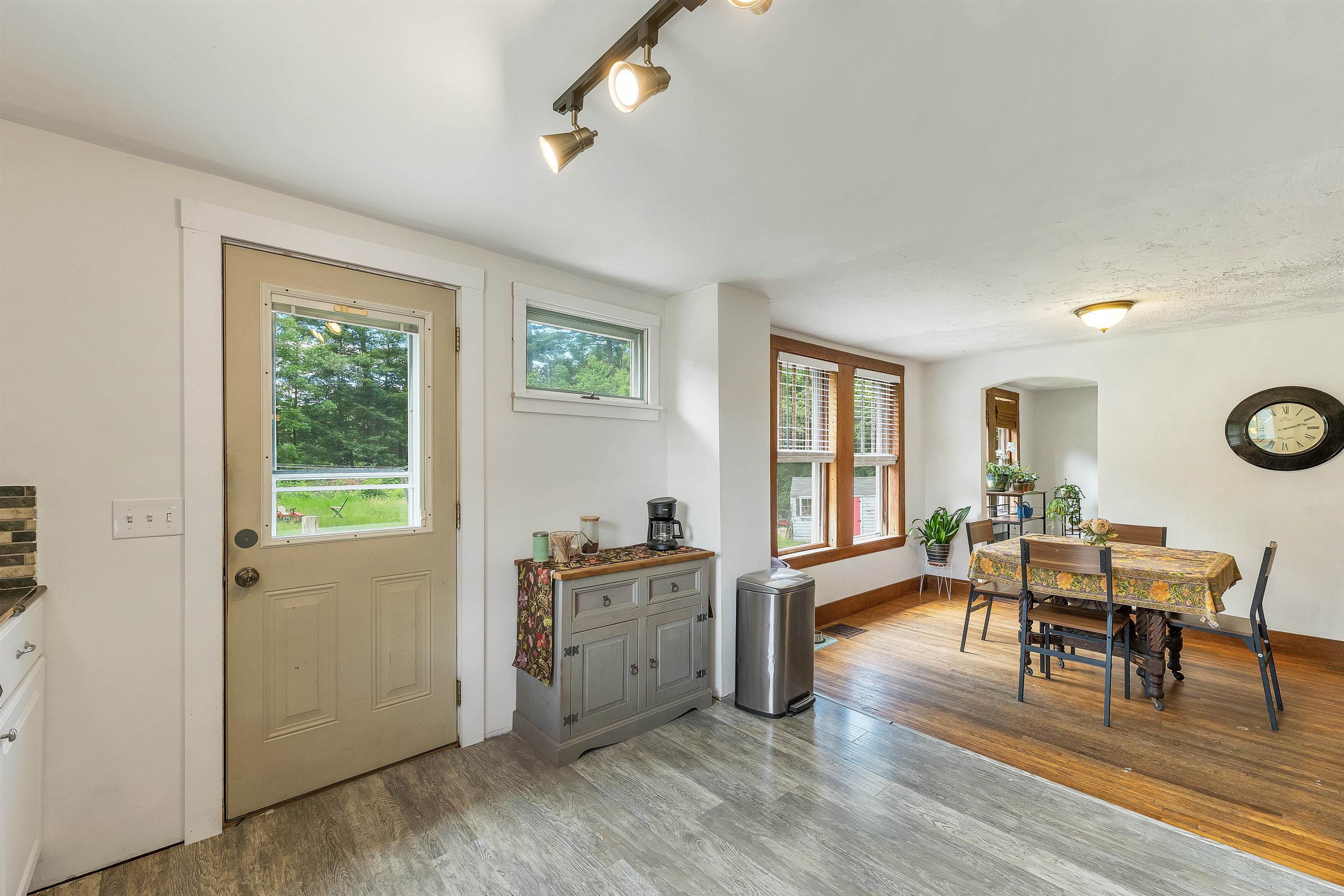 652 West Side Road Conway, NH 03860 - Photo 10 of 60