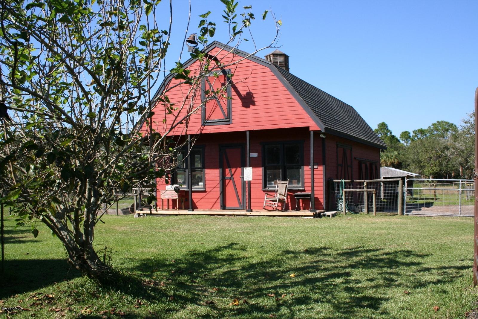1680 Atz Road Malabar, FL 32950 - Photo 24 of 24 Barn