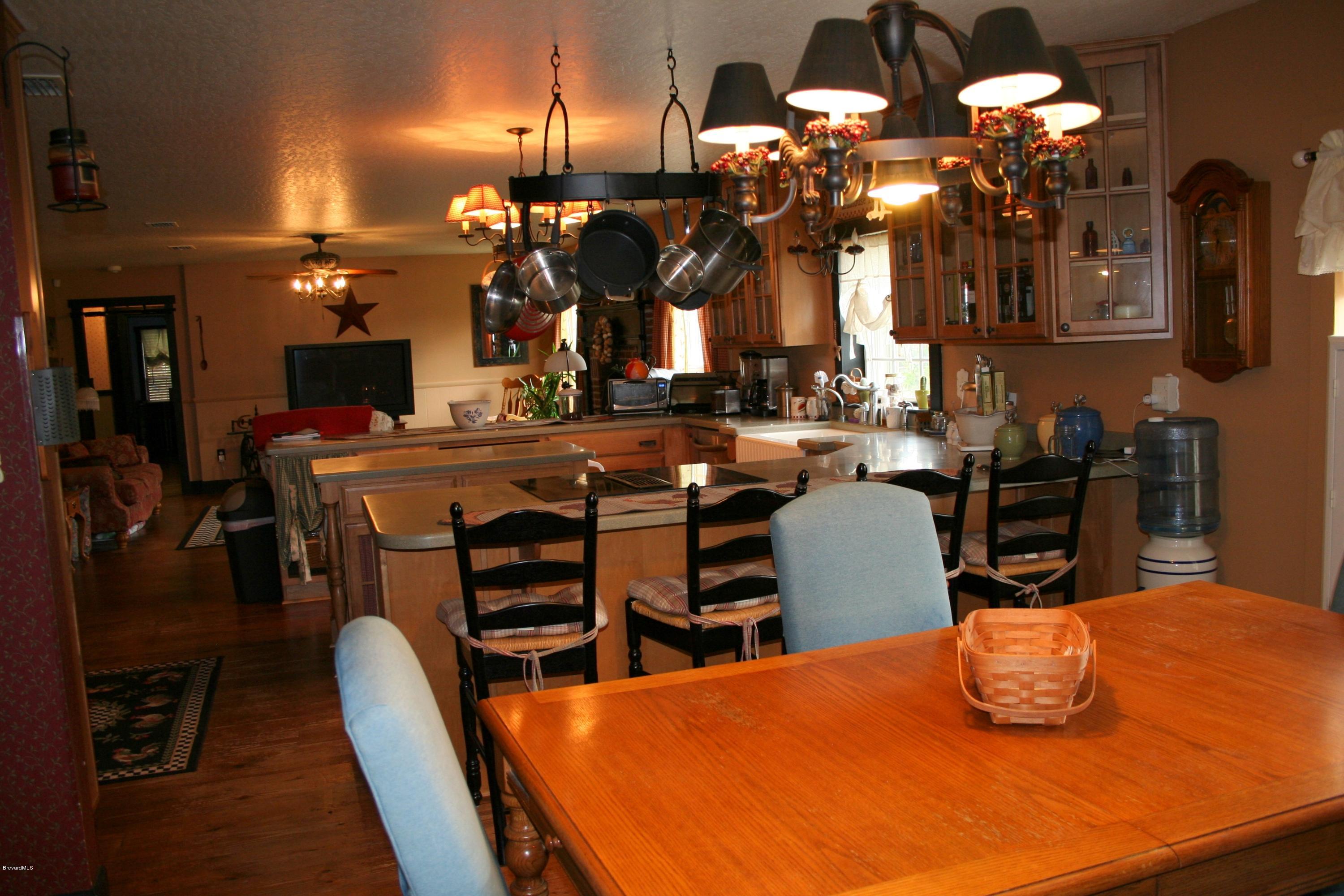 1680 Atz Road Malabar, FL 32950 - Photo 8 of 24 1680 ATZ Breakfast 2