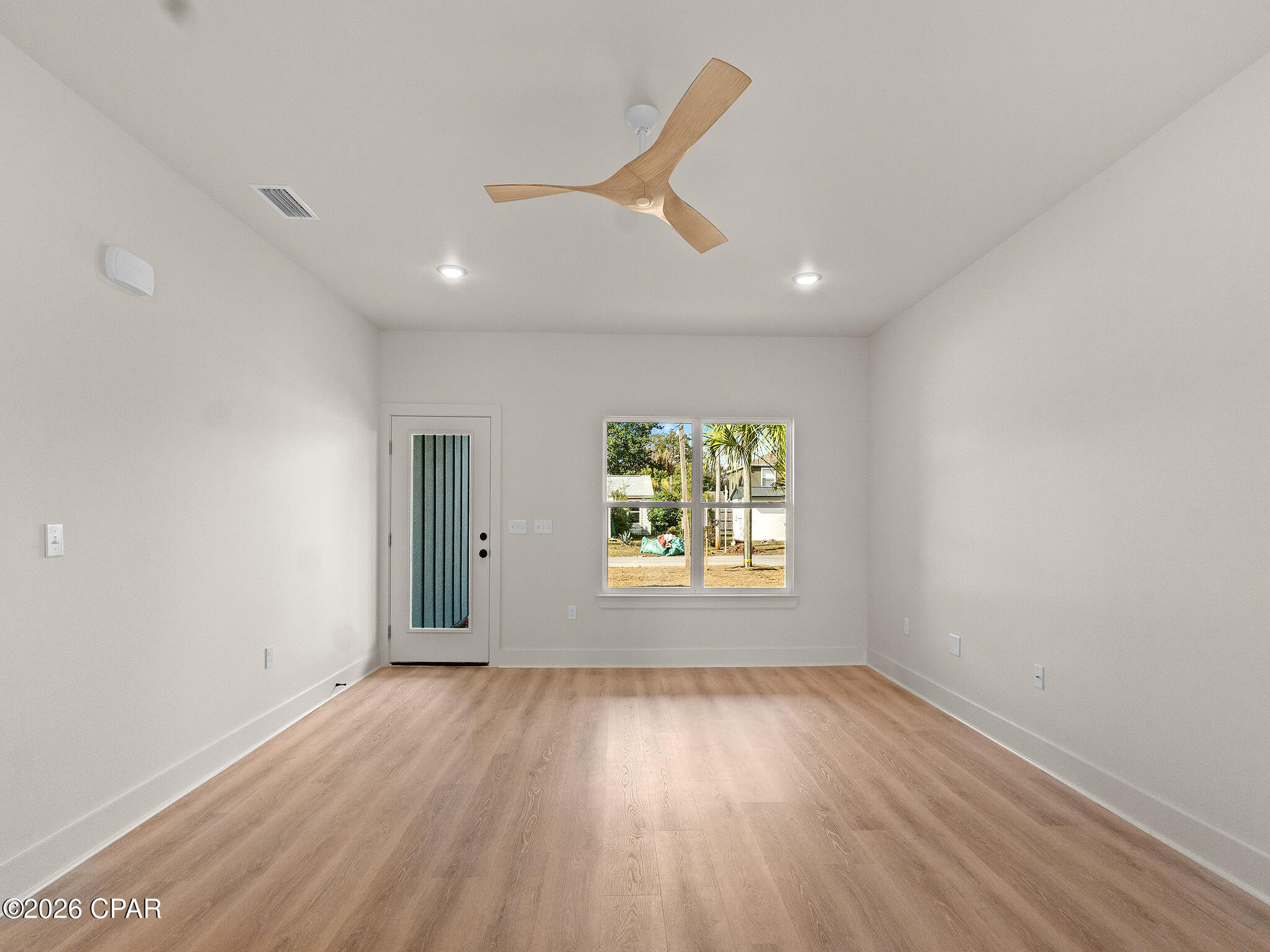 2411 East 16th Street Panama City, FL 32405 - Photo 6 of 40