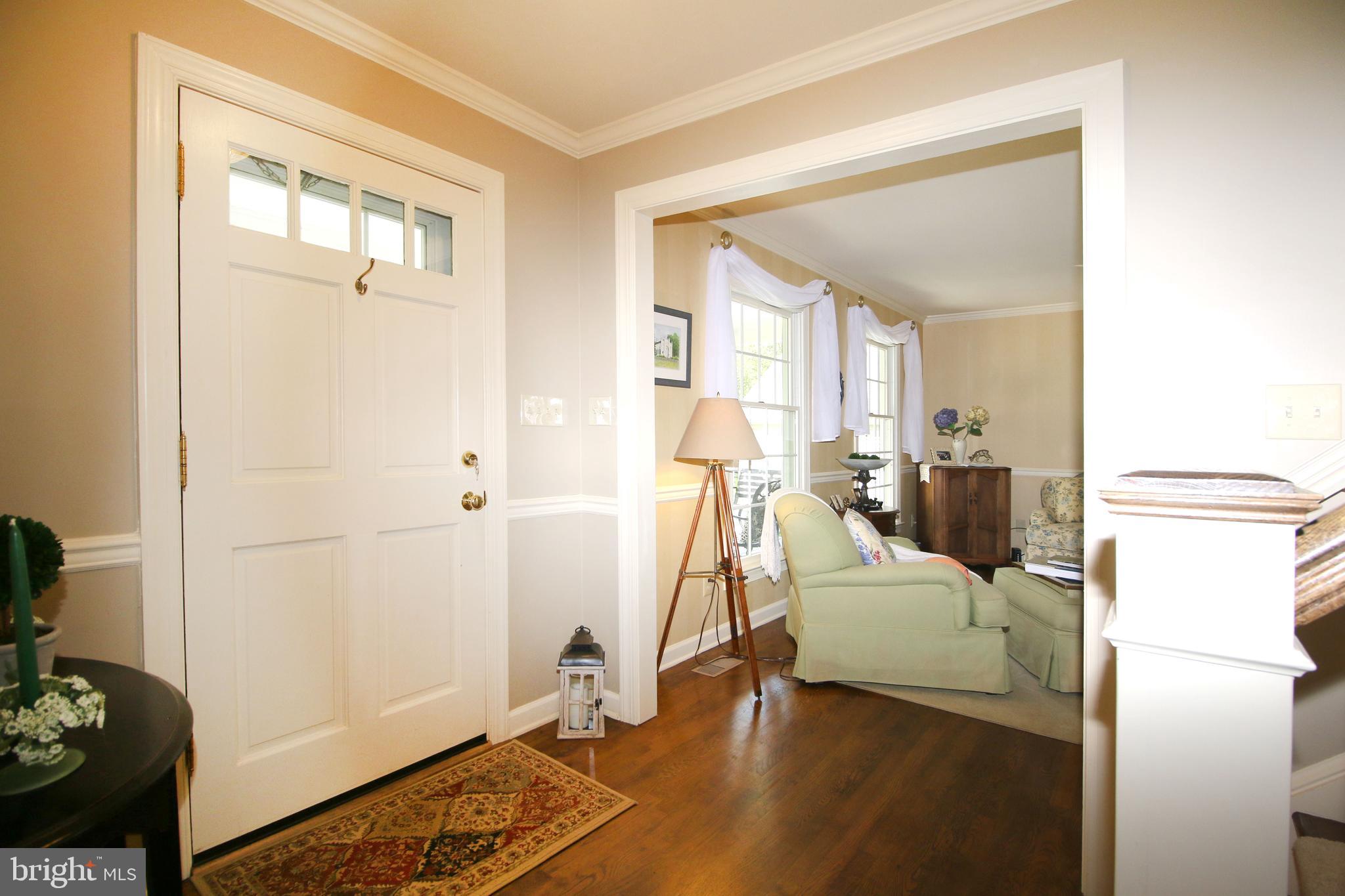 5065 Leeds Manor Road Hume, VA 22639 - Photo 36 of 93 Foyer