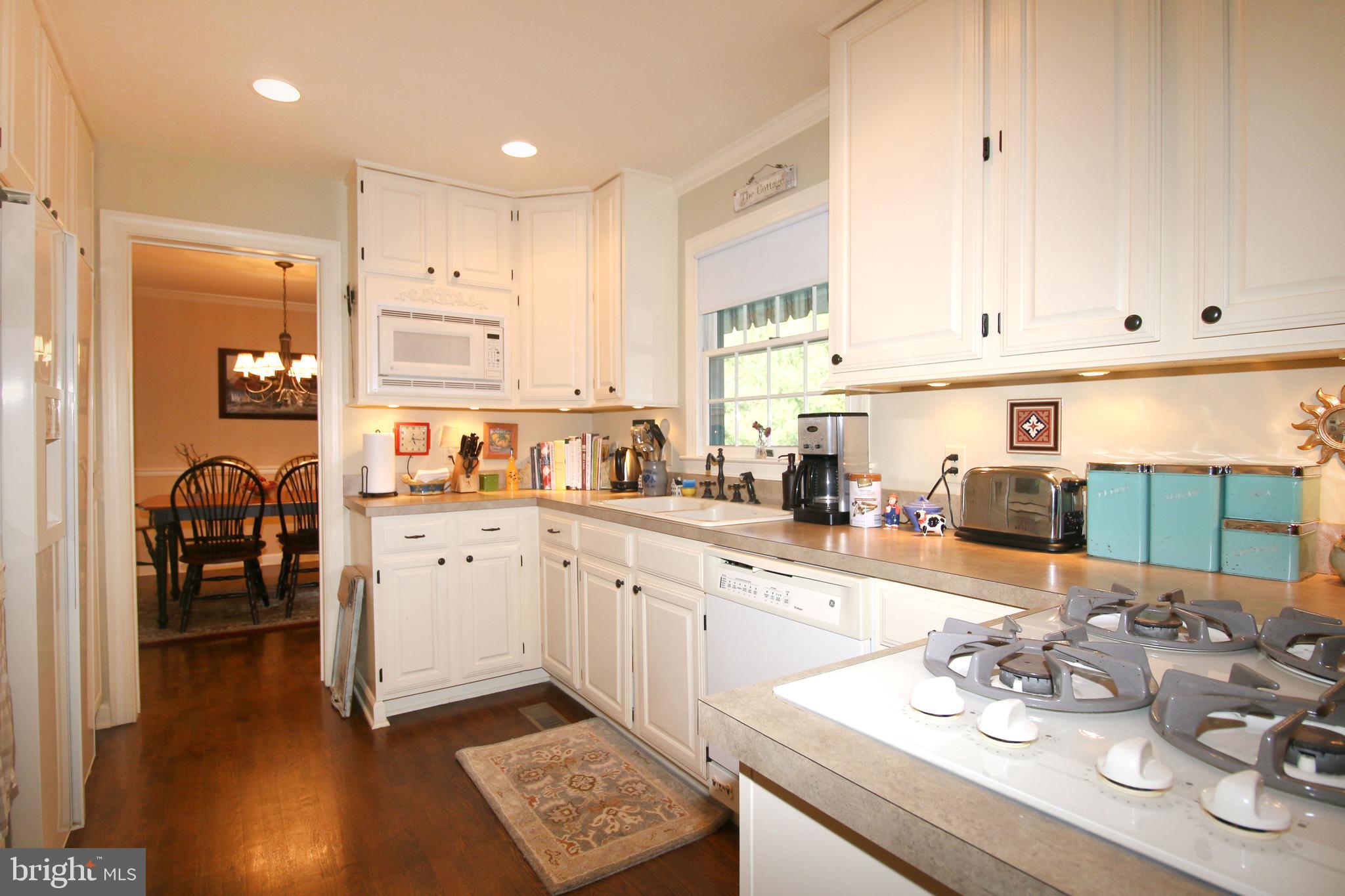 5065 Leeds Manor Road Hume, VA 22639 - Photo 47 of 93 Beutifull Gourmet Kitchen