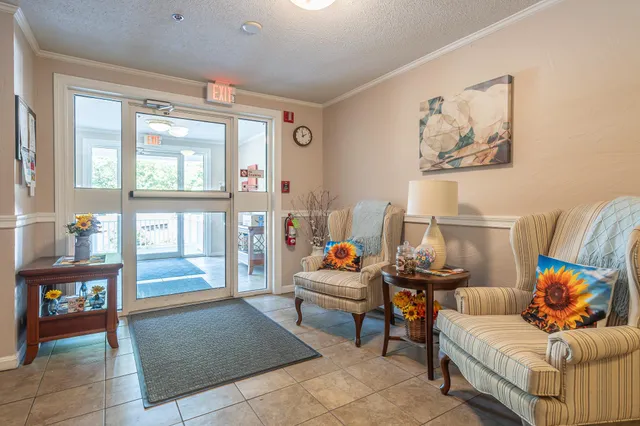 $294,900 | 490 River Road, Unit 30, Manchester, NH 03104