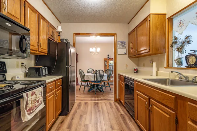 $294,900 | 490 River Road, Unit 30, Manchester, NH 03104