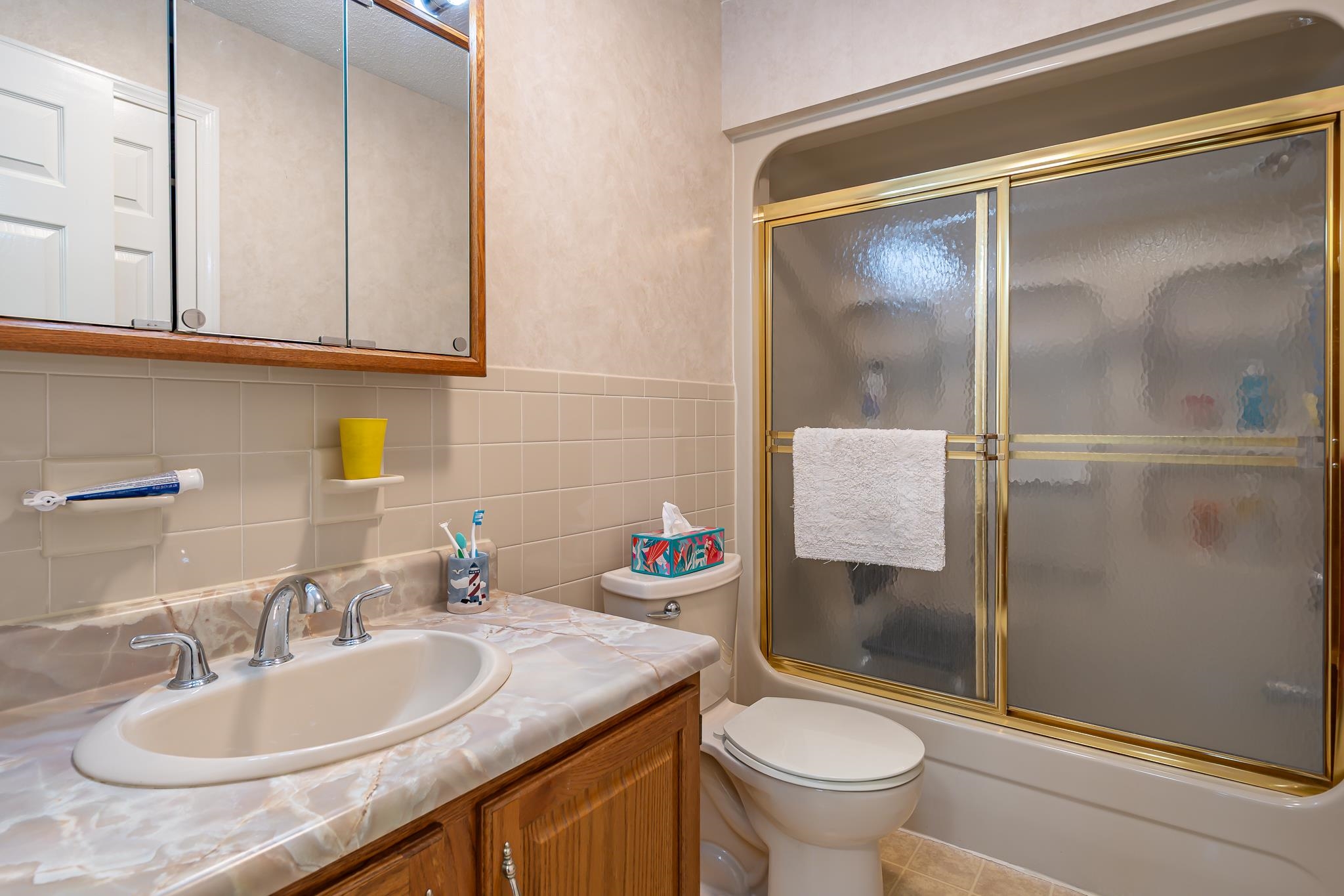 490 River Road, Unit 30 Manchester, NH 03104 - Photo 8 of 34