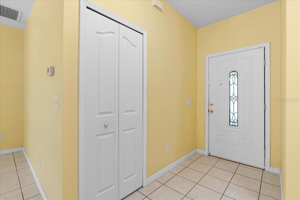 124 Mandarin Lake Road Melrose, FL 32666 - Photo 5 of 46 a view of an empty room