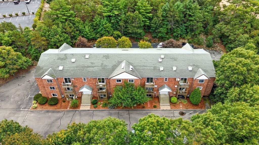90-92 Sandwich Road, Unit 2D Bourne, MA 02532 - Photo 16 of 29 an aerial view of a house