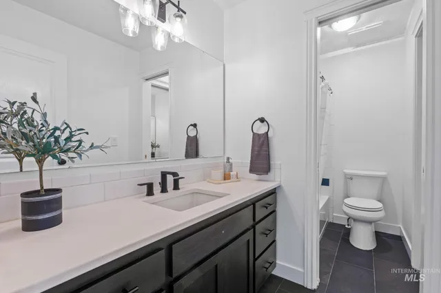 $929,990 | 615 East Trinidad Drive, Meridian, ID 83642