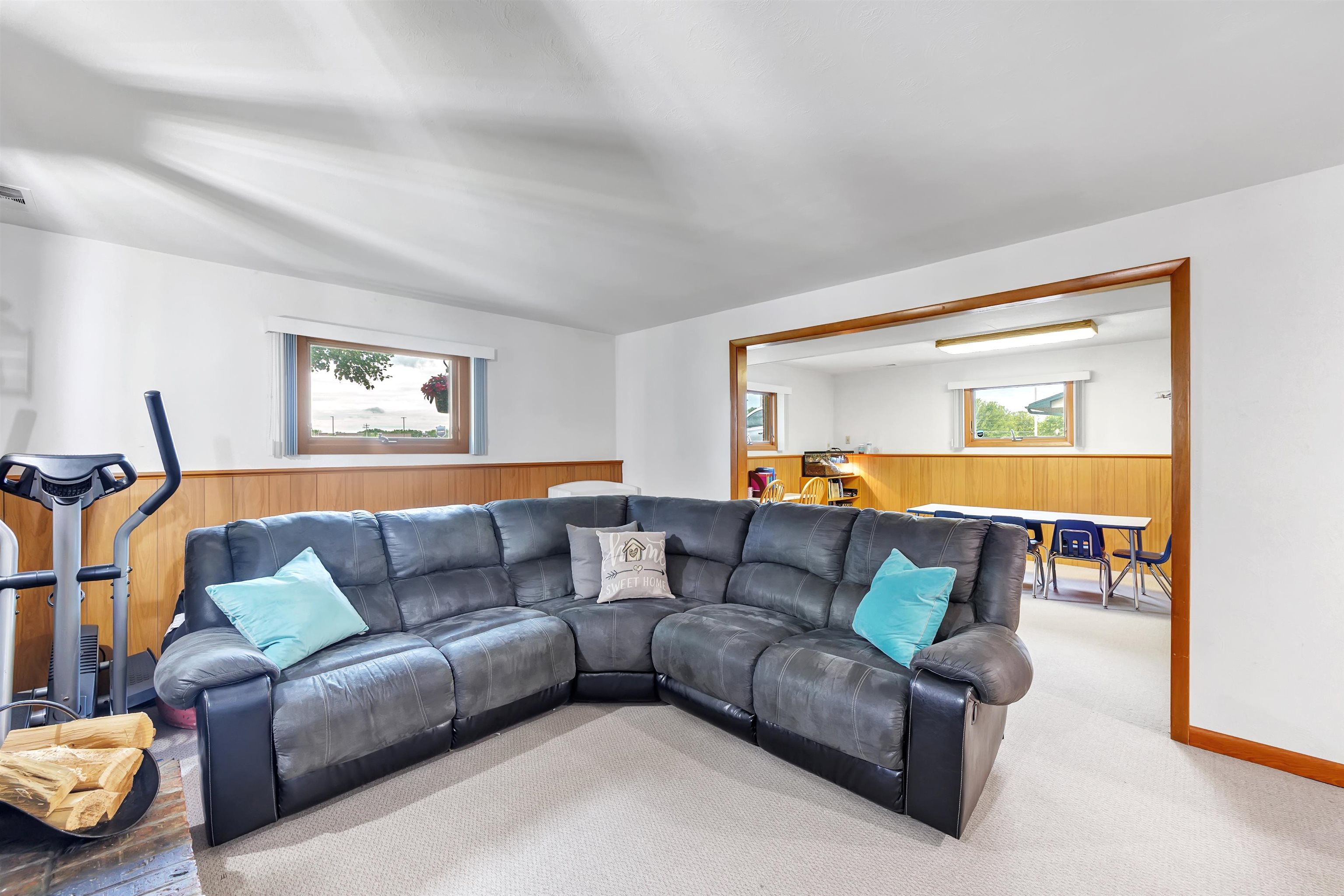 2400 South Ridge Road Green Bay, WI 54304 - Photo 18 of 52
