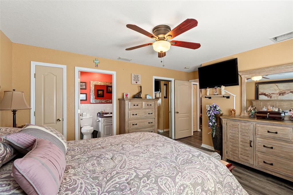 5339 Roble Avenue Spring Hill, FL 34608 - Photo 14 of 32