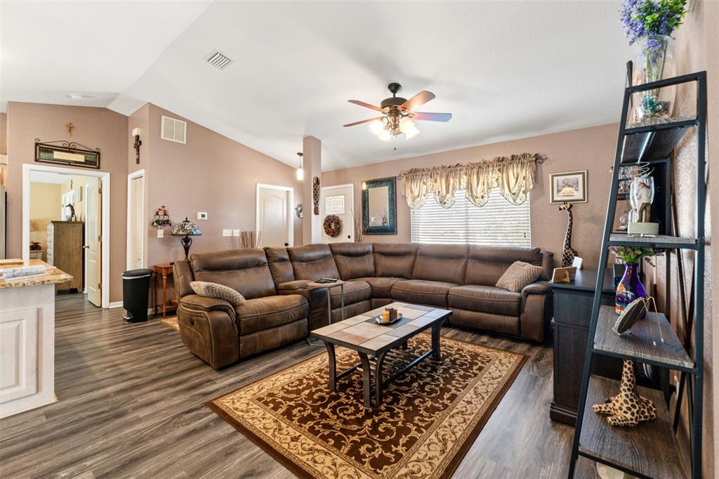 5339 Roble Avenue Spring Hill, FL 34608 - Photo 6 of 32