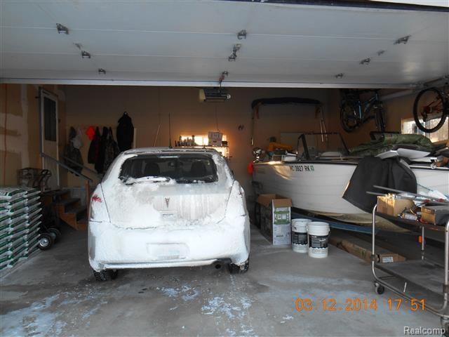 5301 Cade Road Imlay City, MI 48444 - Photo 30 of 36 garage int.jpg