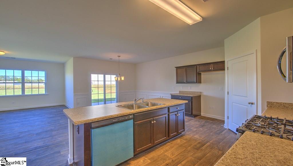 231 Hillendale Way Pelzer, SC 29669 - Photo 11 of 36 Gallery Image 11