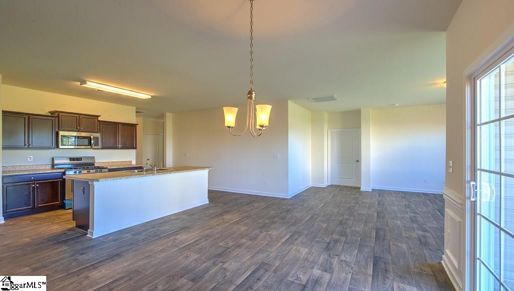 231 Hillendale Way Pelzer, SC 29669 - Photo 15 of 36 Gallery Image 15