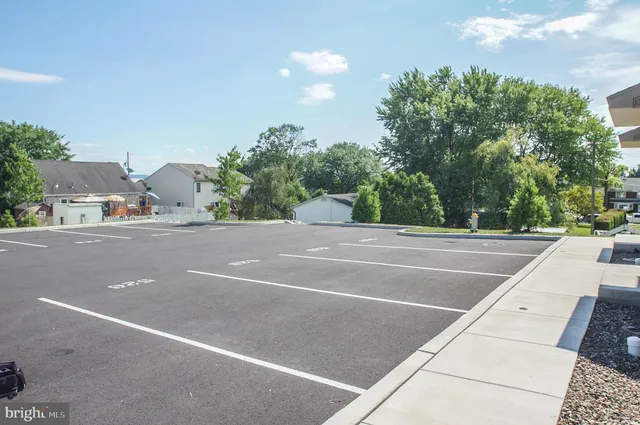 $1,900 | 520 Arietta Court, Reading, PA 19605