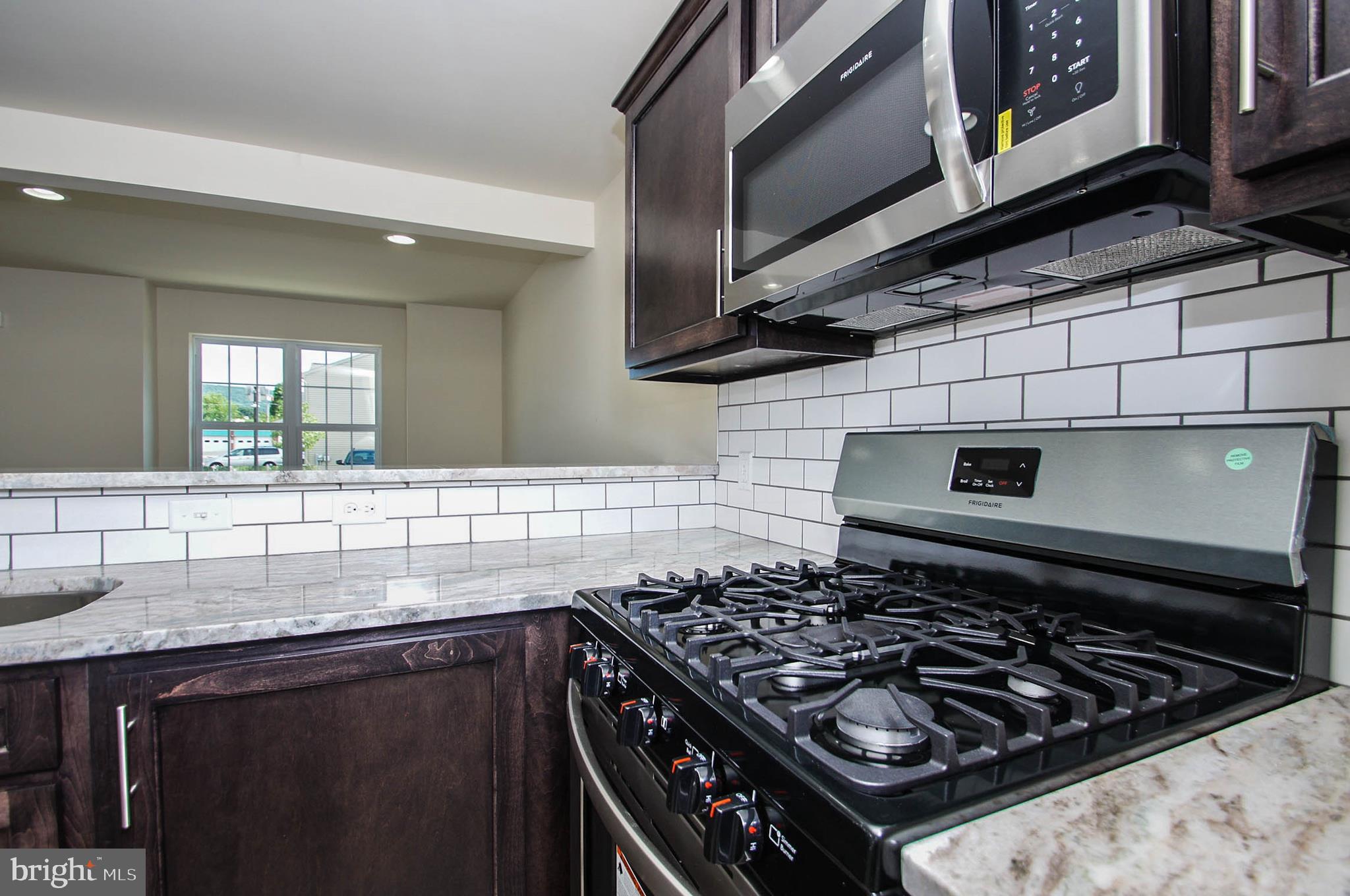 520 Arietta Court Reading, PA 19605 - Photo 7 of 26