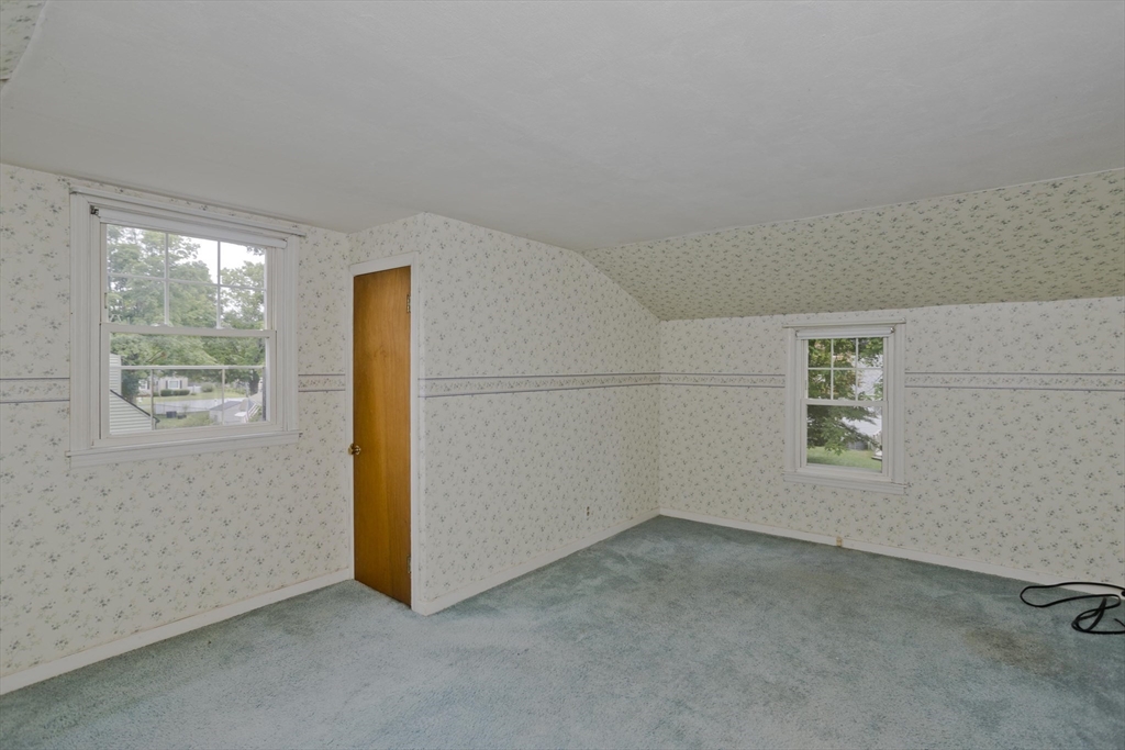 54 Mohawk Drive Springfield, MA 01129 - Photo 23 of 35 an empty room with windows