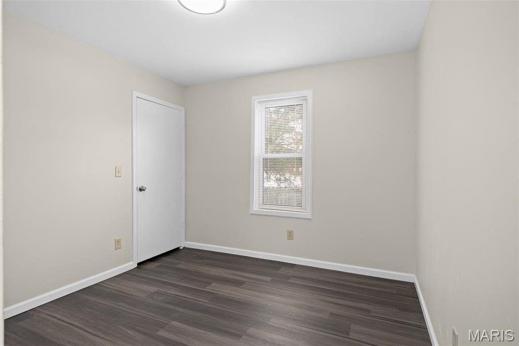 1114 Lasalle Street Belleville, IL 62221 - Photo 19 of 33