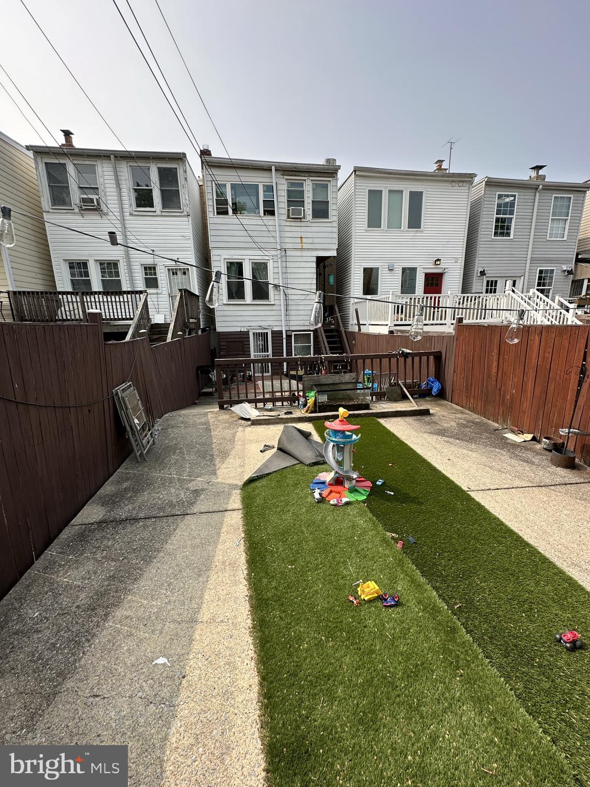 837 Decatur Street Northwest Washington, DC 20011 - Photo 8 of 12