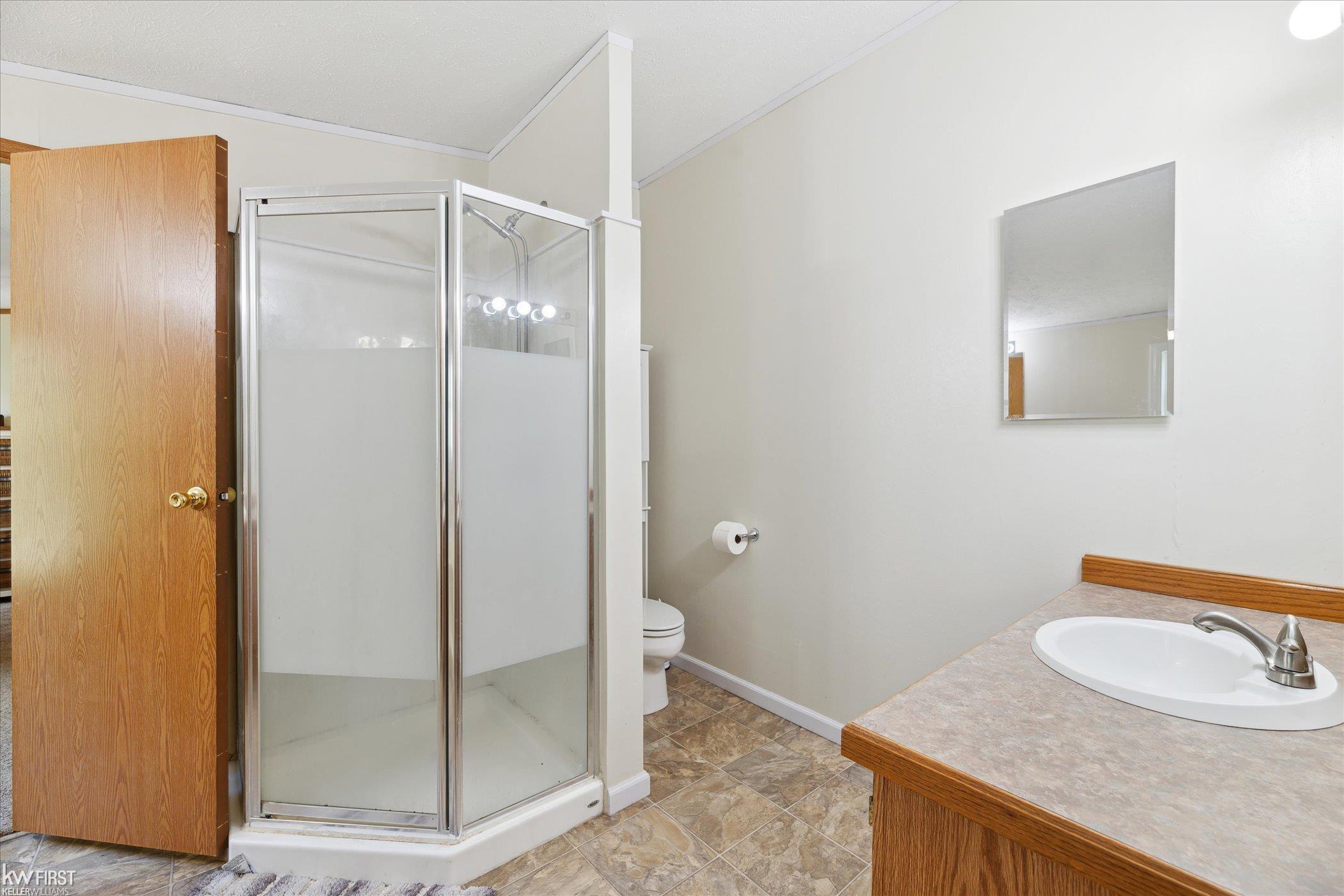 5395 North Genesee Road Flint, MI 48506 - Photo 19 of 52