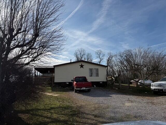 373 New Haven Road Lancaster, KY 40444 - Photo 6 of 29 IMG_1610