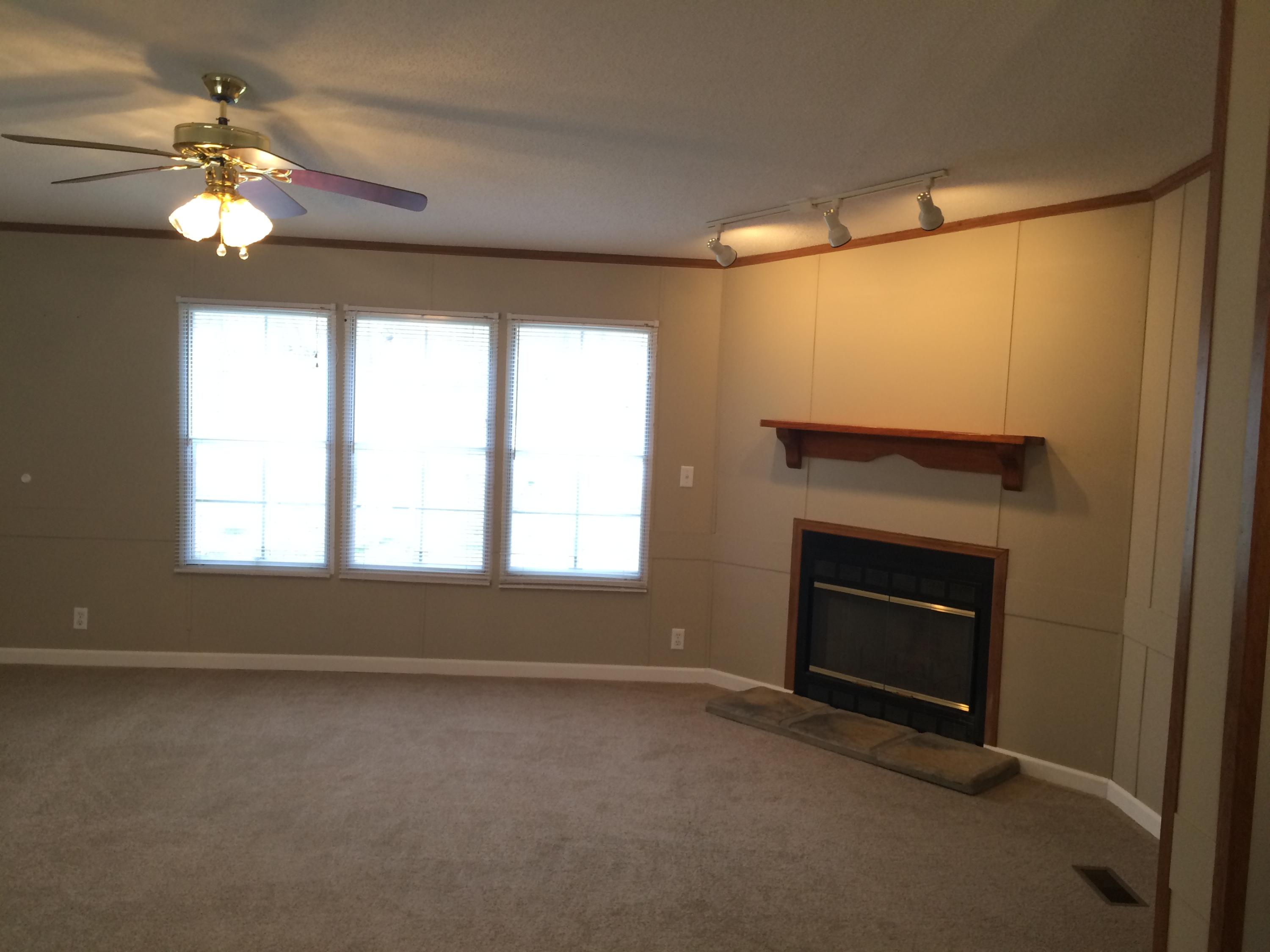 2336 Gamble Drive Heiskell, TN 37754 - Photo 4 of 17 2015-03-09 17.30.16.jpg