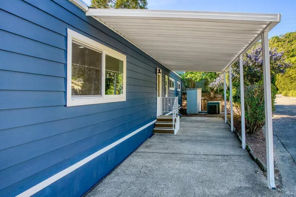 $425,000 | 15 Meadowview Drive, Novato, CA 94949