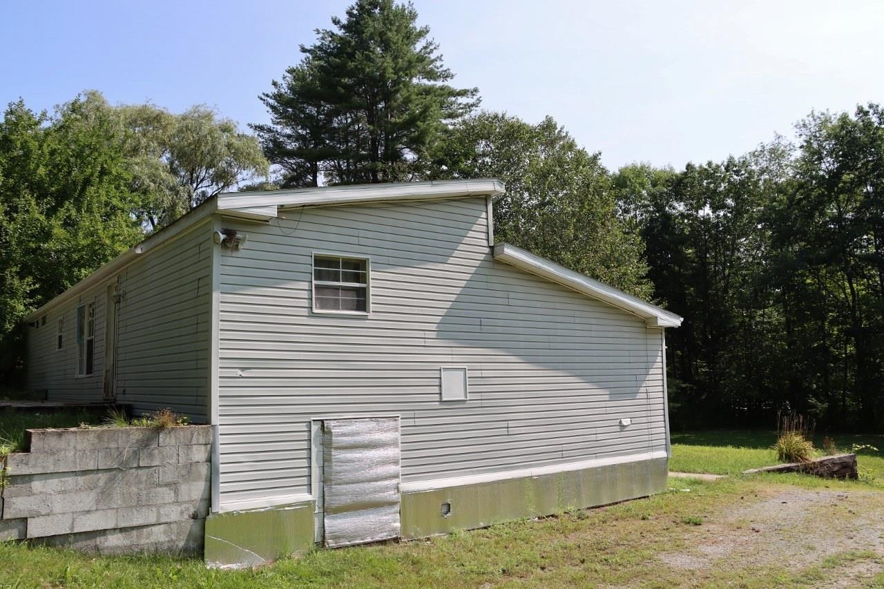 86 French Meadow Road Springfield, VT 05156 - Photo 4 of 22