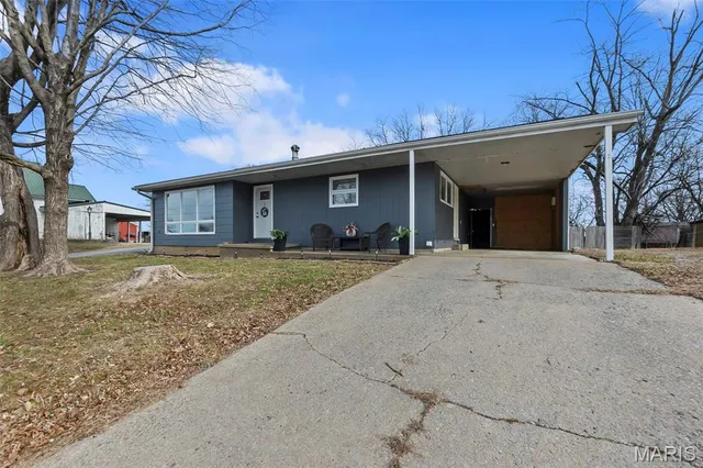 $167,900 | 1064 State Hwy A, Benton, MO 63736