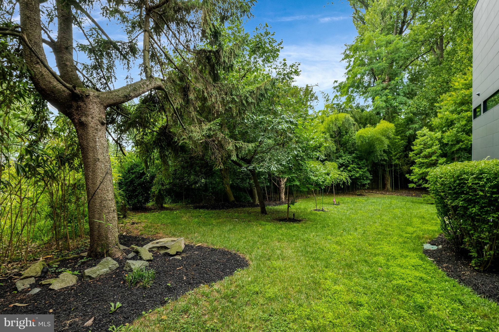 7815 Old Falls Road McLean, VA 22102 - Photo 37 of 129