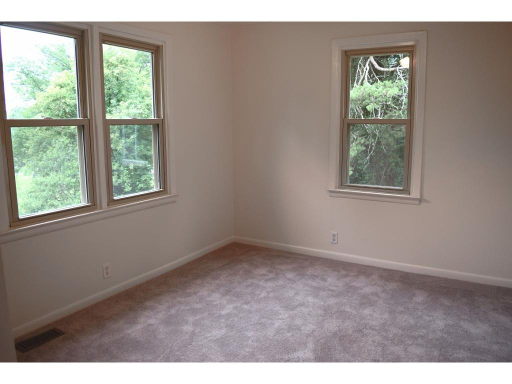 252 Watson Road Bristol, TN 37620 - Photo 15 of 25 Bedroom 1