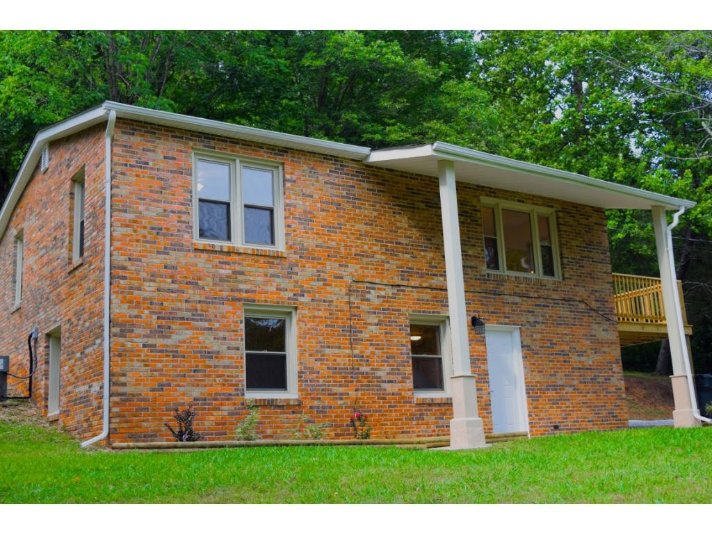 252 Watson Road Bristol, TN 37620 - Photo 7 of 25 Photo 7