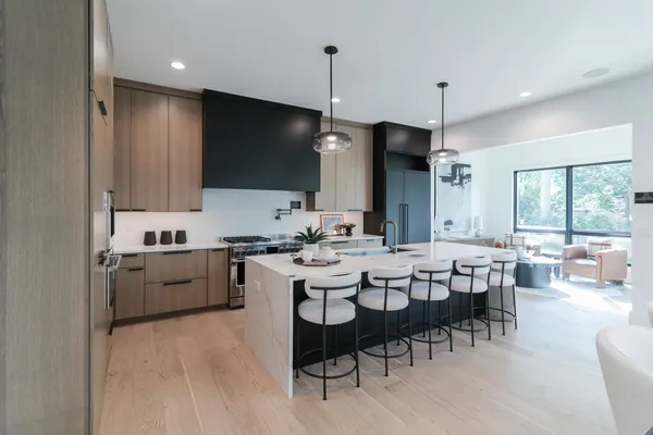$2,099,900 | 3316 Club Court, Naperville, IL 60564