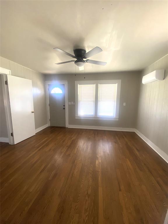406 Jefferson Street Rochester, TX 79544 - Photo 2 of 9