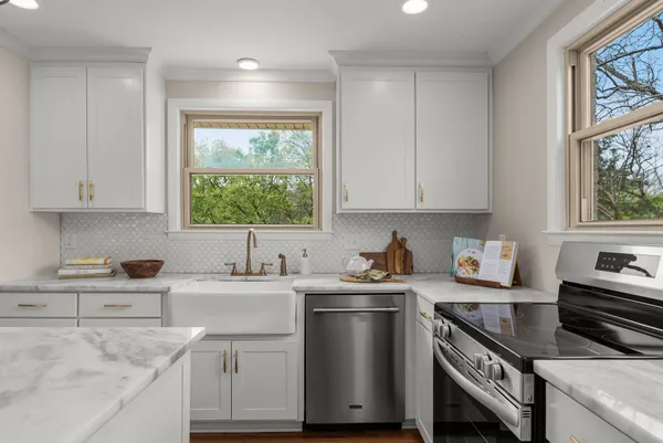 $849,999 | 1217 A Davidson Road, Nashville, TN 37205