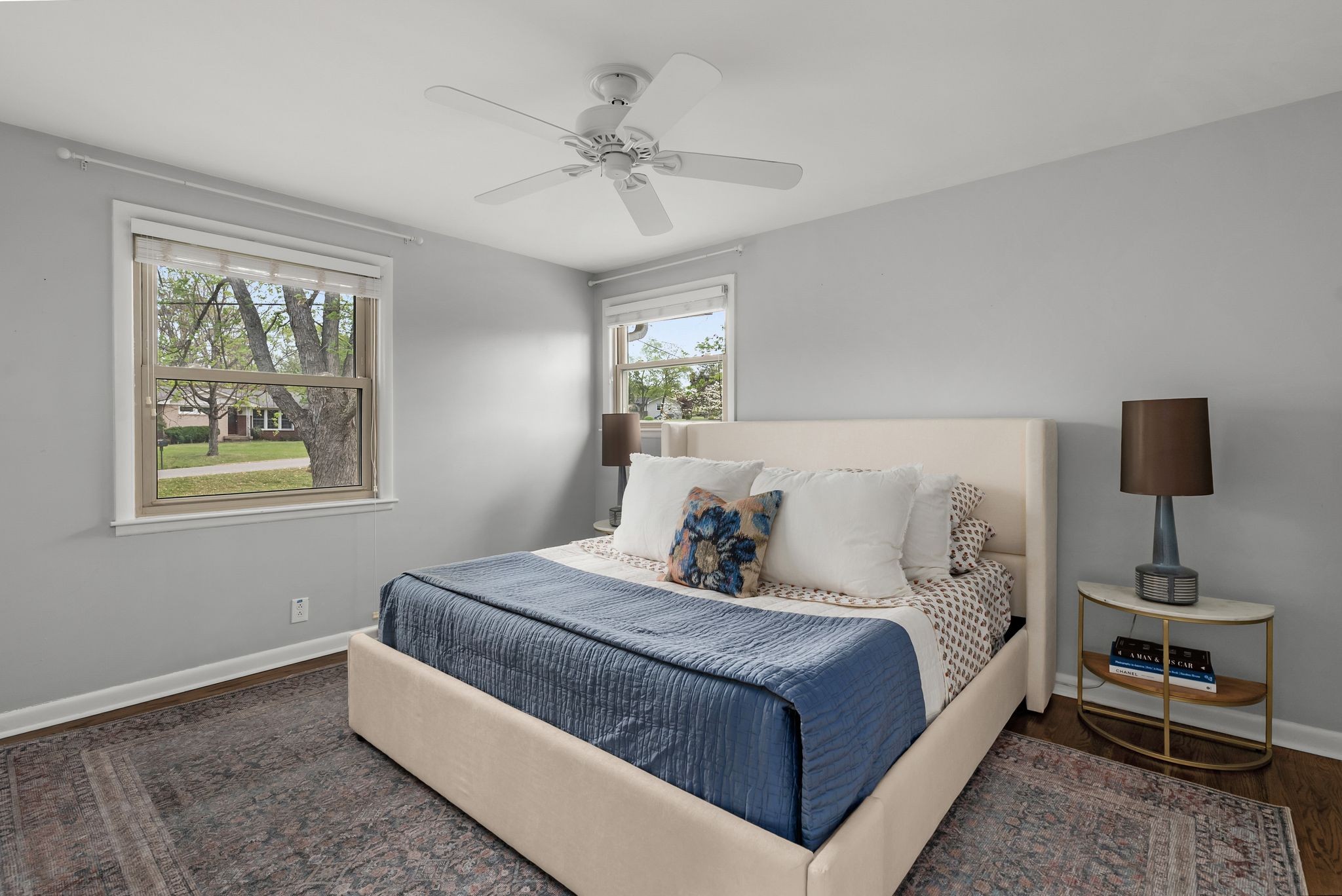 1217 A Davidson Road Nashville, TN 37205 - Photo 23 of 29 a bedroom with a bed and a lamp