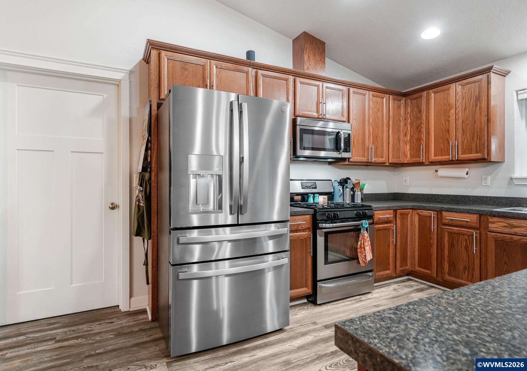 3485 Alexander Lane Northeast Albany, OR 97321 - Photo 14 of 44