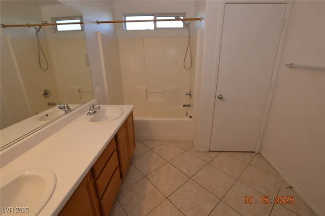 $1,950 | 3969 North Jazzy Ginger Court, Las Vegas, NV 89129