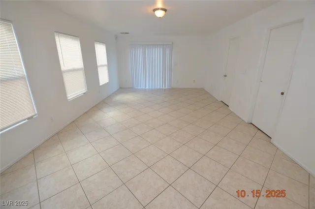 $1,950 | 3969 North Jazzy Ginger Court, Las Vegas, NV 89129