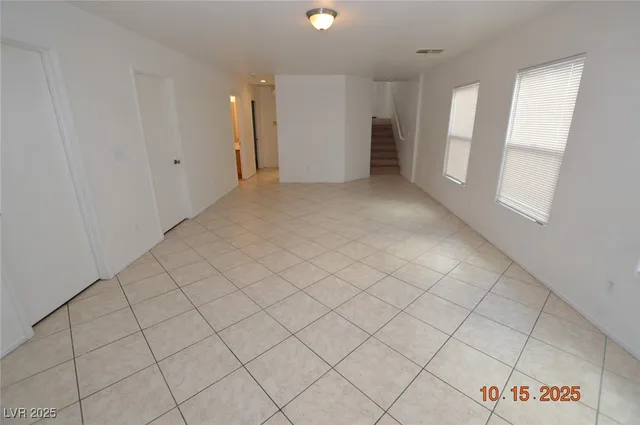 $1,950 | 3969 North Jazzy Ginger Court, Las Vegas, NV 89129