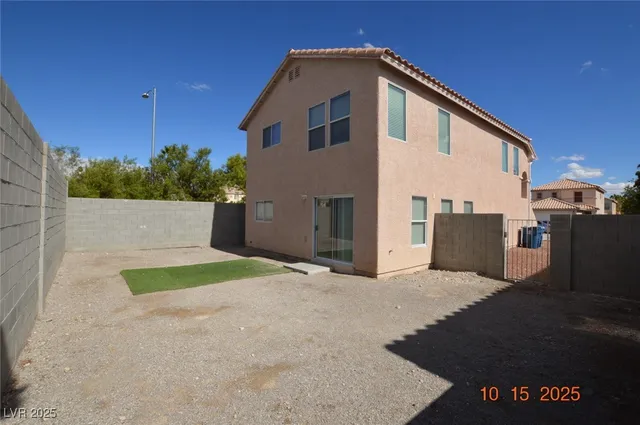 $1,950 | 3969 North Jazzy Ginger Court, Las Vegas, NV 89129