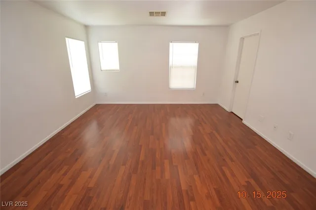 $1,950 | 3969 North Jazzy Ginger Court, Las Vegas, NV 89129