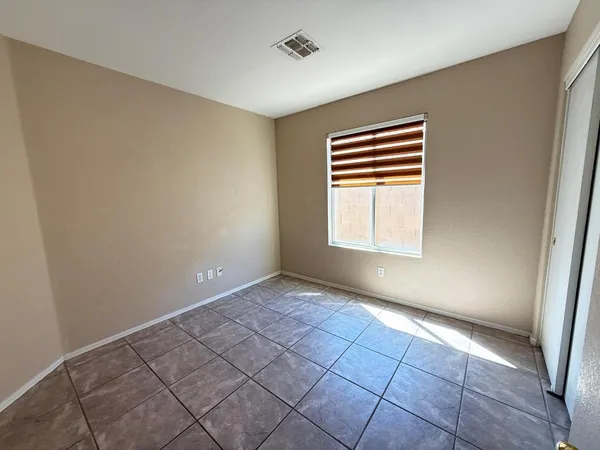 $2,000 | 3623 West Villa Linda Drive, Glendale, AZ 85310
