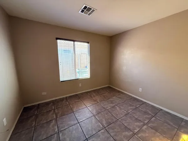 $2,000 | 3623 West Villa Linda Drive, Glendale, AZ 85310