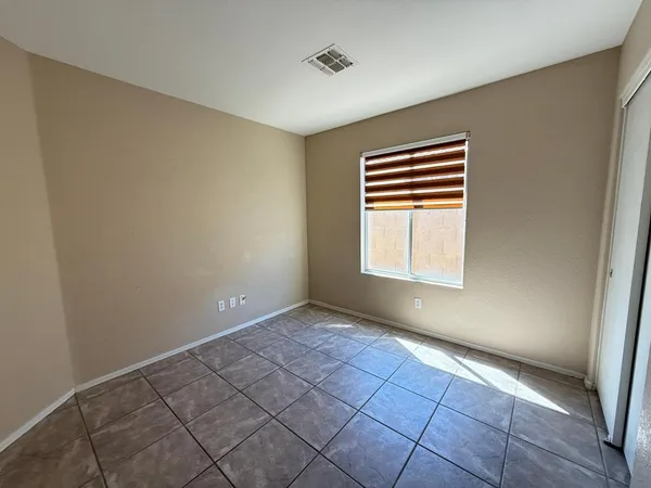 $2,000 | 3623 West Villa Linda Drive, Glendale, AZ 85310