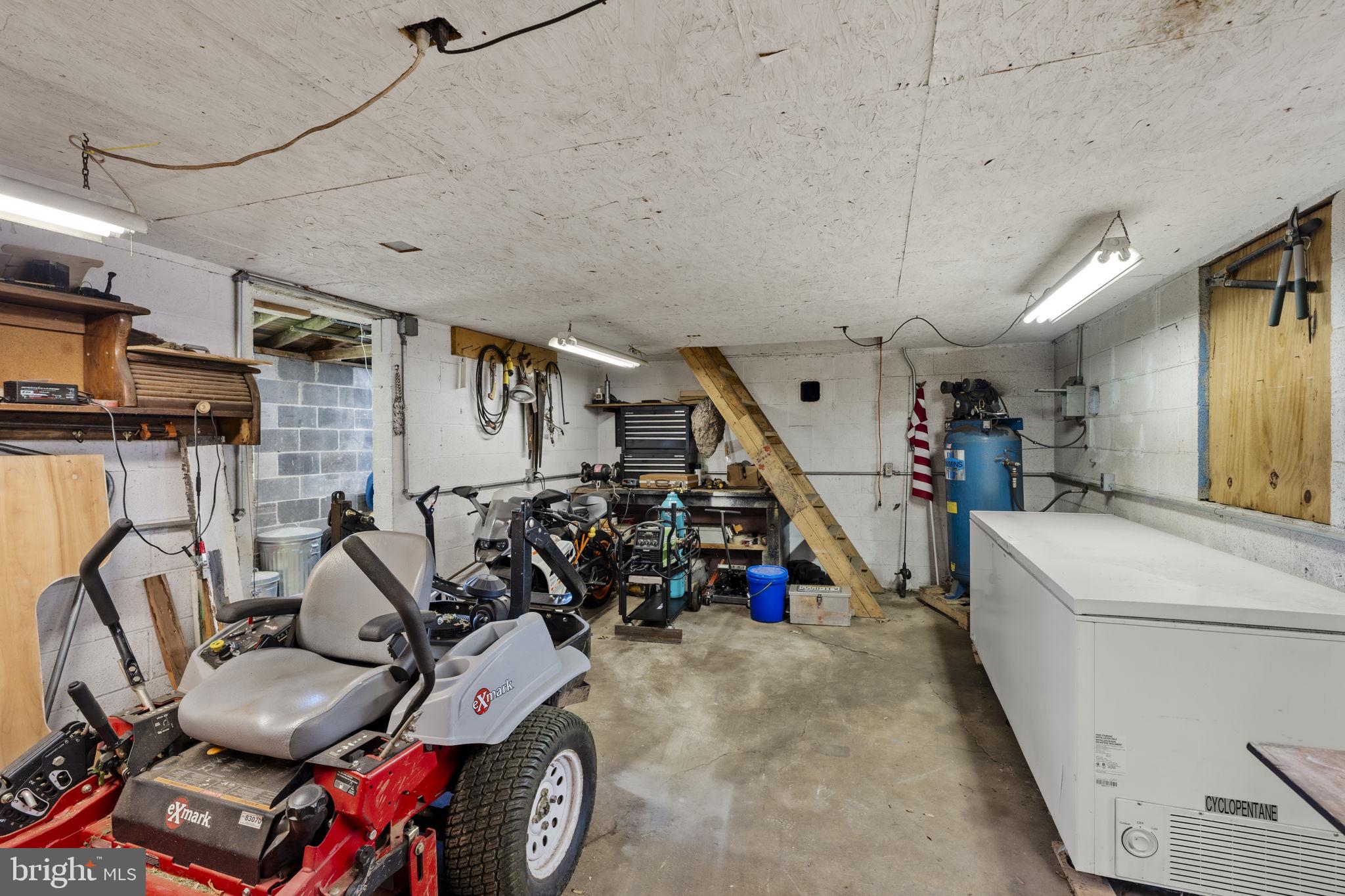 225 Hartings Park Road Denver, PA 17517 - Photo 49 of 54