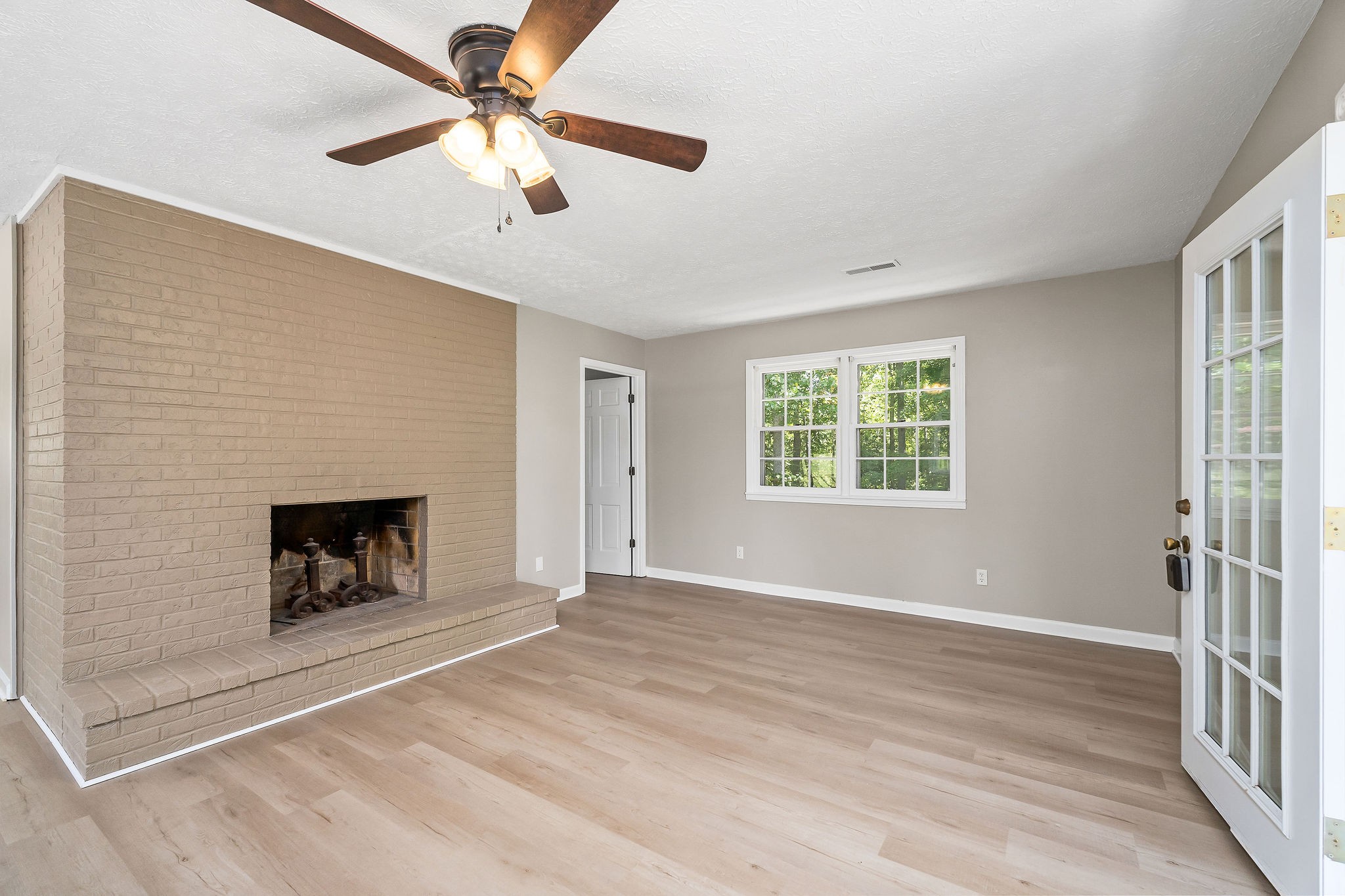 442 Rolling Acres Road Smithville, TN 37166 - Photo 13 of 51 Gallery Image 13